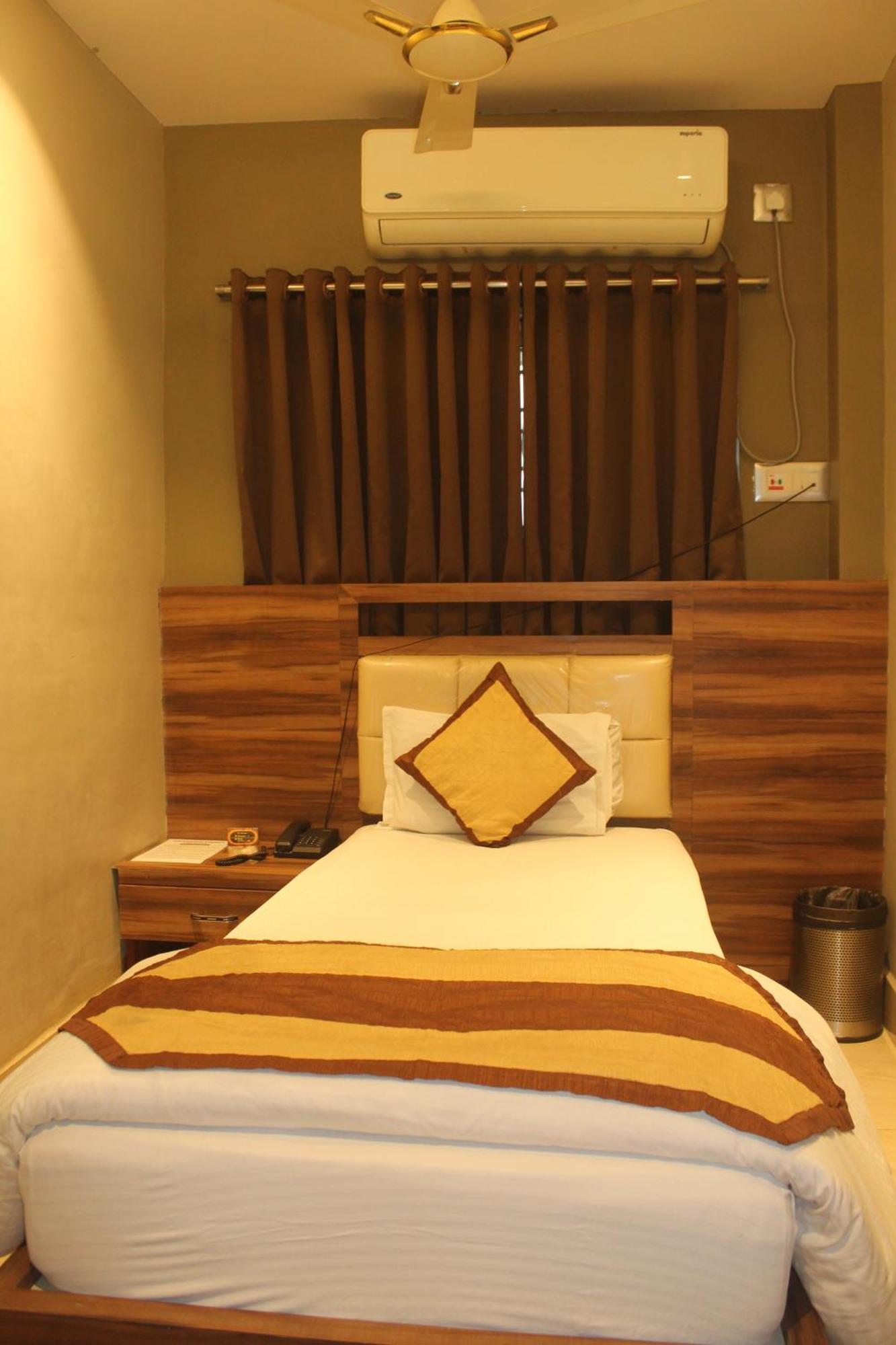 Hotel Oishi Plaza Mukutmanipur 外观 照片