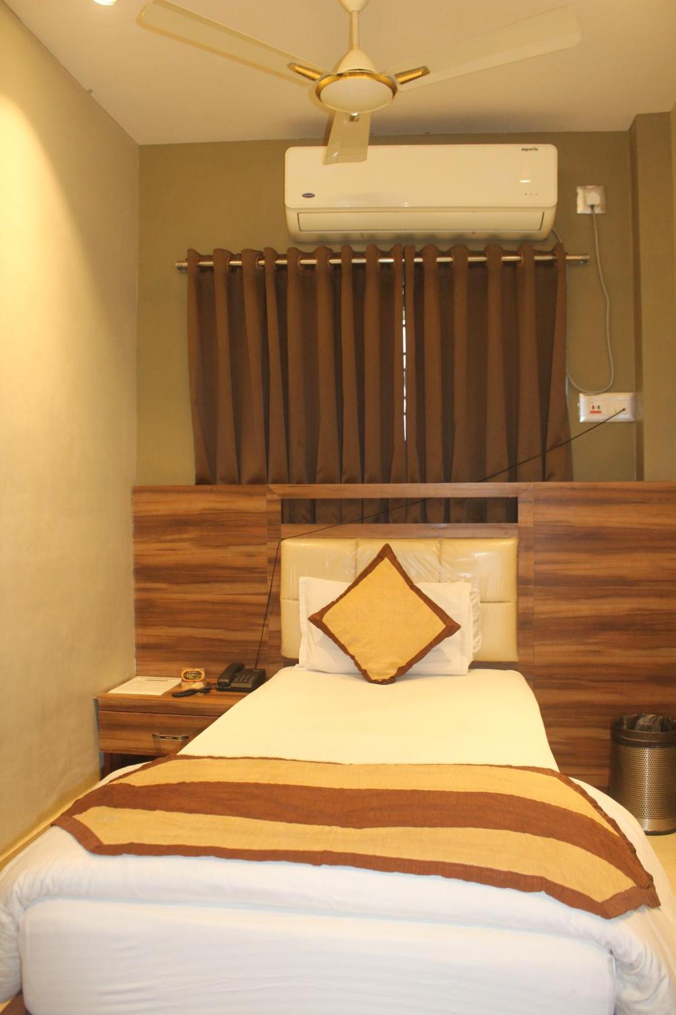 Hotel Oishi Plaza Mukutmanipur 外观 照片