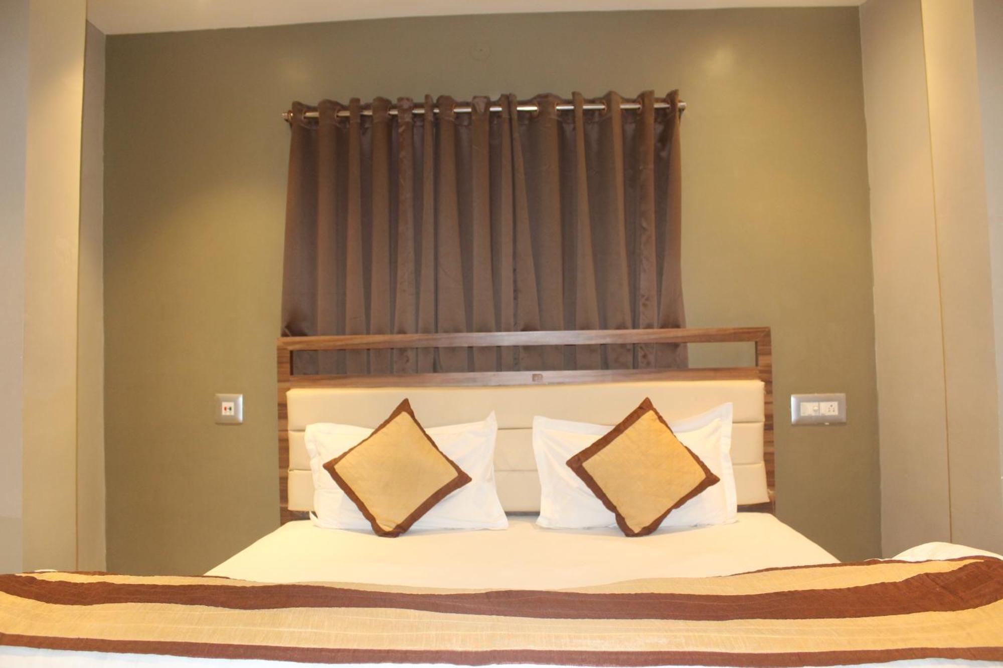 Hotel Oishi Plaza Mukutmanipur 外观 照片