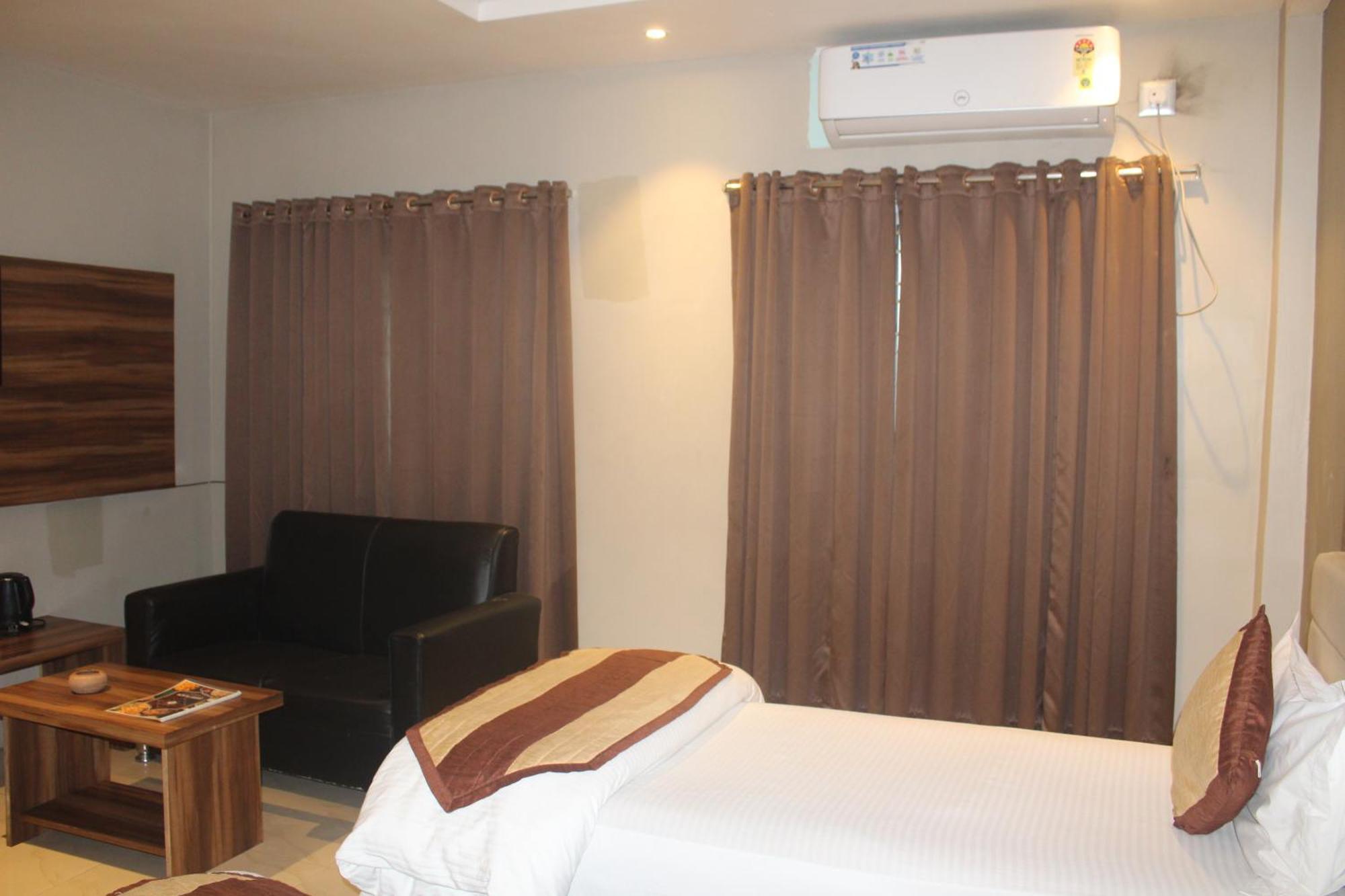 Hotel Oishi Plaza Mukutmanipur 外观 照片